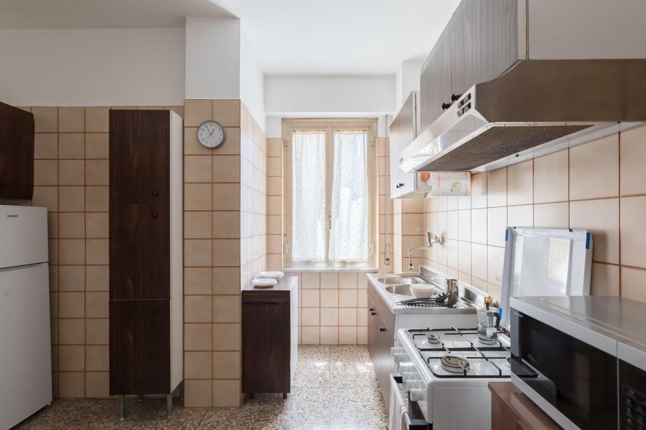 Hortis Apartment, 5 Persone, 2 Camere, Balcone, Metro C E Tram Per Il Centro Róma Kültér fotó